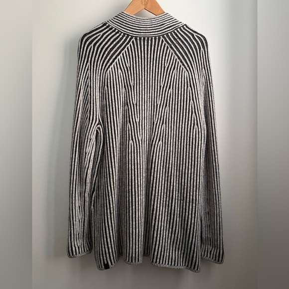 lululemon cotton-cashmere wrap - Picture 2 of 15